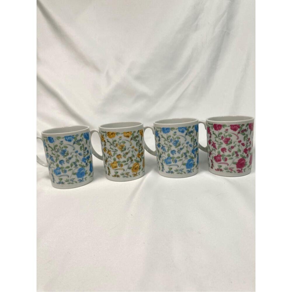 Vintage Set of 4 Rose Floral Chintz Coffee Mugs Made in Japan‎
